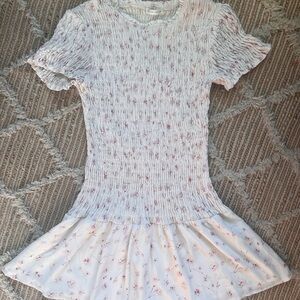 Elegant Cream Floral Women's Casual Dress